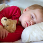 Jak pomóc zasnąć dzieciom? Te porady naprawdę działają! 