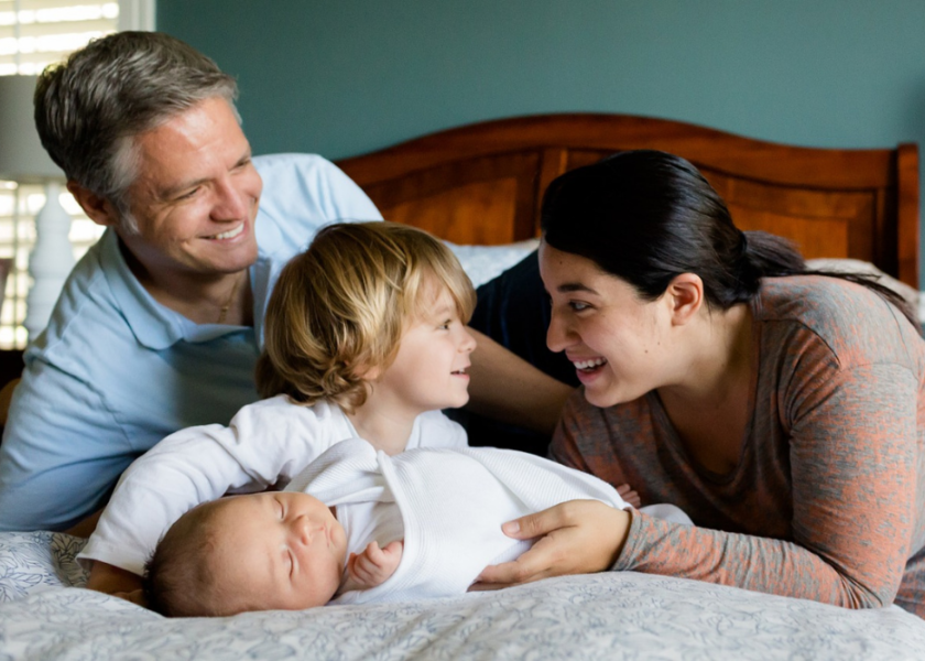 Work-life balance — dyrektywa dla pracujących rodziców. Kiedy w Polsce i co zmieni?
