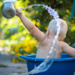Ile wody powinny pić dzieci? Zalecenia
