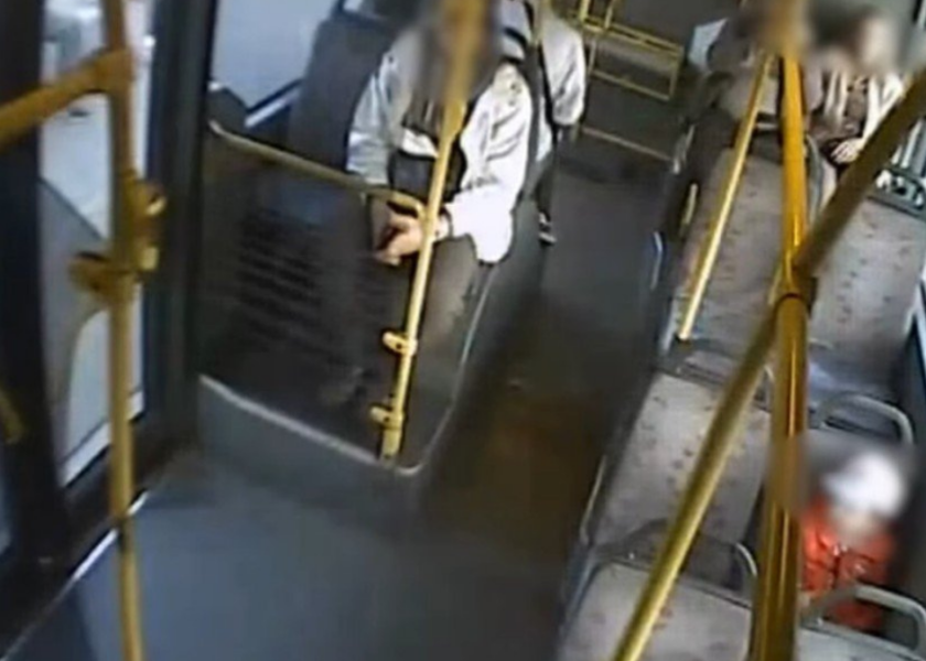 4-latek sam wsiadł do autobusu we Wrocławiu. Jak zareagował kierowca?