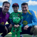 'Nieduży Wojtek' spełnił wielkie marzenie. Spotkał się z Lewandowskim i Szczęsnym w Barcelonie